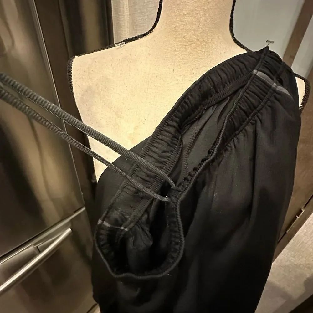 Nike Gym Shorts  - Picture 5 of 5